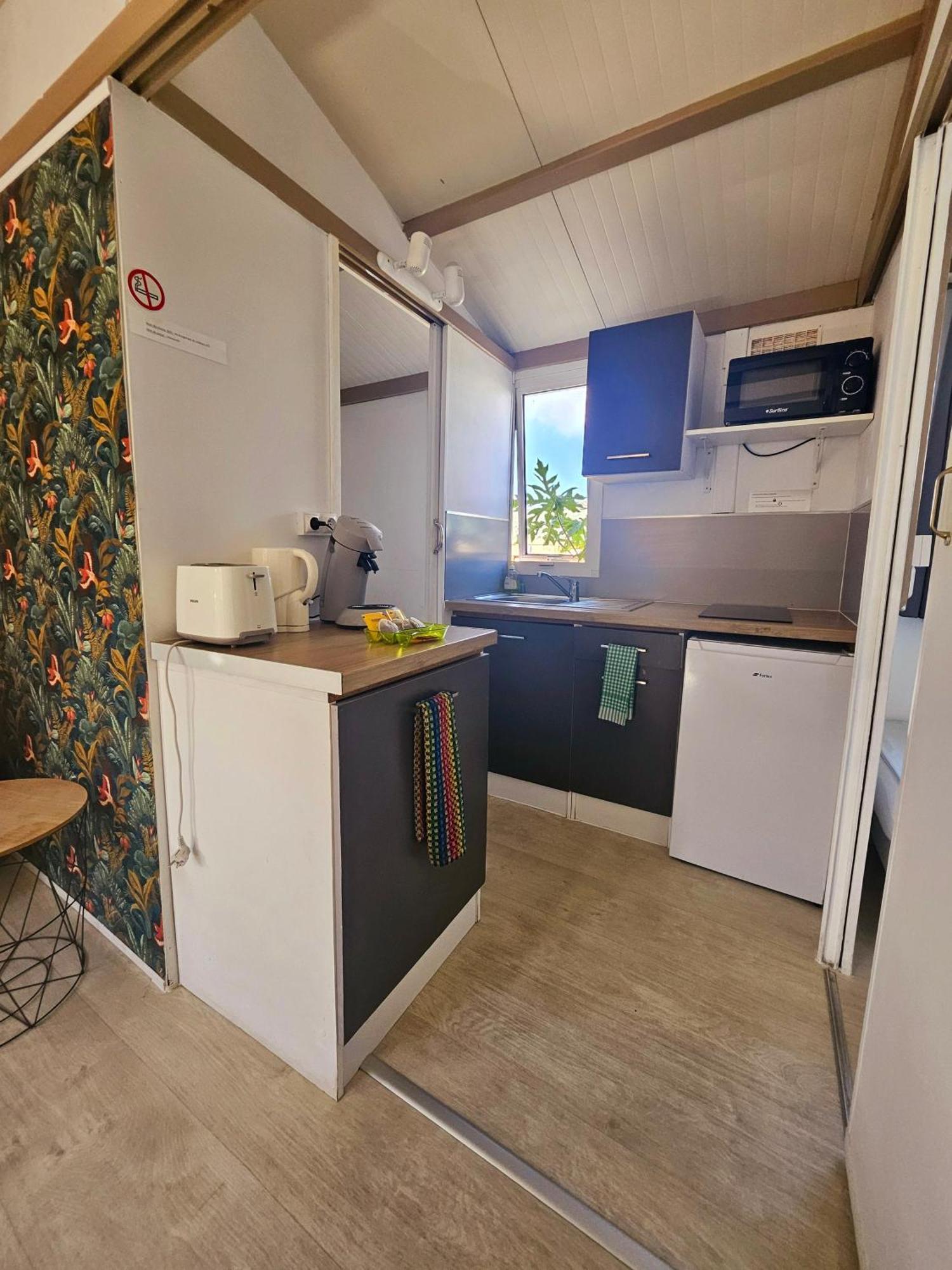 Les Bungalows Du Chateau D'O Petite Île Eksteriør billede